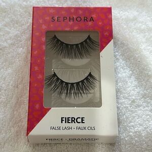 NIB SEPHORA COLLECTION Vegan False Eyelashes Fierce